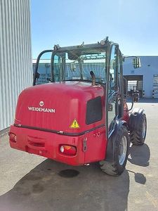 รถตักล้อยาง Weidermann 4070 CX100 รุ่น WL50 เครื่องยนต์ดีเซล สำหรับงานก่อสร้าง รับน้ำหนักได้ 4 ตัน พร้อมแฮนด์บังคับแบบประกบ สำหรับงานฟาร์มและงานไซต์งาน - Product Image 2