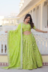 Elegante Lehenga Choli de Diseño Moderno en Algodón y Seda Multicolor para Mujer, Ropa India para Novias y Fiestas, Venta al Por Mayor - Product Image 5
