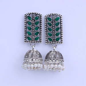Bijoux culturels de collection Jhumki carrés verts - Product Image 2