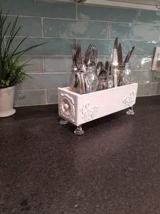 Porte-cuillère en bois fait main de qualité supérieure Organisateur d'ustensiles de comptoir écologique Support de cuillère de cuisine en bois - Product Image 3