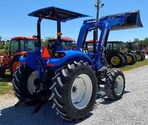 Tractor 4X4 74hp New Holland T4.75 con cargador frontal disponible para la venta - Product Image 4