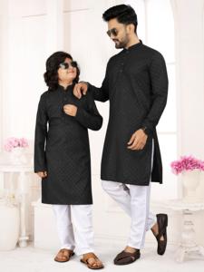 New Presenting Festivals Special Cotton Rayon Silk pour hommes Kurta avec pyjama à vendre en ligne - Product Image 3