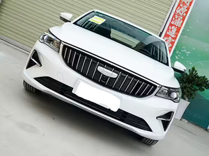 2025 Geely Emgrand 1.5L Manual Dragon versión sedán de 4 puertas y 5 plazas hecho en China para <span class=keywords><strong>gasolina</strong></span> con <span class=keywords><strong>descuento</strong></span> para la venta - Product Image 4