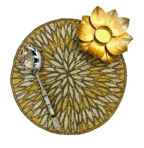 Napperon et tapis de couleur or pour la décoration de la maison, la vaisselle, la table à manger, la fête et le mariage - Product Image 1