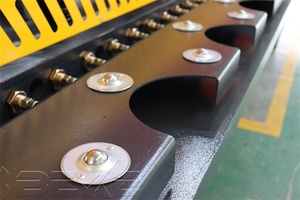 BEKE Máy Cắt Kim Loại Tấm QC12 6*3200 Máy Cắt Tấm Thép Giá Máy Cắt Thủ Công - Product Image 3