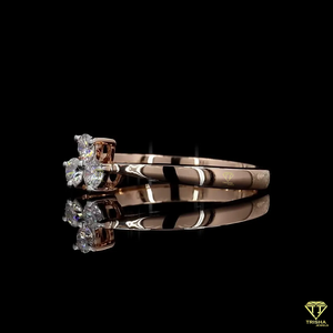 โรสโกลด์โรเดียมชุบโคเวอร์แบบวินเทจแหวนเพชรโมอิสซาไนท์สี่เม็ดอัญมณีที่มีเอกลักษณ์การออกแบบดอกไม้ที่สง่างาม - Product Image 5