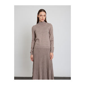 Suéter Clásico de Cuello Alto - Product Image 6