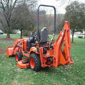 Nous fournissons des tracteurs agricoles Kubota BX25D 4x4 d'occasion, robustes, de 2021, de taille subcompacte, prêts à être expédiés à bas prix. - Product Image 5