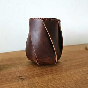 Leather Round Handmade Classic Multi-purpose Pens Holder Cup Desktop Stationery Organiser Case Office Pen Holder for <b>Desk</b> - Product Image 3