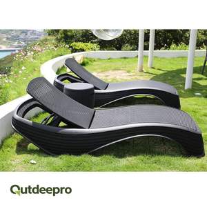 سرير شمس فاخر للفنادق للاستخدام الخارجي مقاوم للماء كرسي استلقاء للشاطئ والفناء وحمام السباحة - Product Image 2