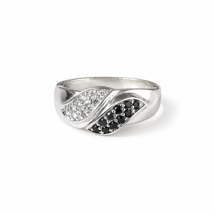 Bague en onyx noir et CZ blanc pour femme - Product Image 4