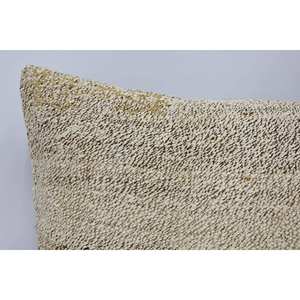 Oreiller en laine de style bohème 16x36 pouces blanc cassé avec coussin décoratif tissé à motif carré vintage beige et gris - Product Image 2