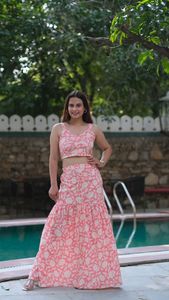 เสื้อแขนกุด XS พิมพ์ลายทันสมัยสำหรับผู้หญิงเสื้อพิมพ์ลายกราฟิกที่สะดุดตาสำหรับทุกโอกาส - Product Image 3