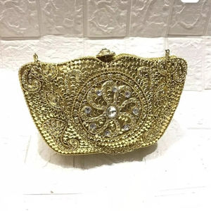 Pochette de soirée en métal de marque faite à la main pour les dames de mariée Pochettes artisanales élégantes pour femmes - Product Image 1