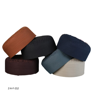 Vente en gros Chapeau Kufi musulman de qualité supérieure pour hommes Casquette de prière islamique traditionnelle avec logo personnalisé, Produit le plus vendu - Product Image 4