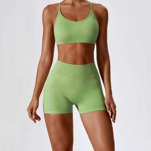 Ensemble de shorts 2 pièces pour femmes Vente en gros Tenue décontractée de haute qualité Ensemble de shorts 2 pièces pour femmes pour un usage quotidien et le fitness - Product Image 6