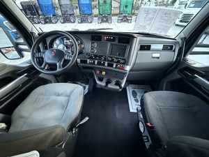 รถบรรทุกหัวลากมือสองปี 2021 รุ่น T680 หลังคาสูง 450 แรงม้า เกียร์อัตโนมัติ 12 สปีด สภาพดีเยี่ยม ขายดี พร้อมส่ง - Product Image 2