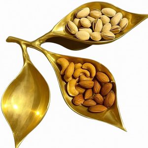 Tazón de diseño martillado con acabado de estera de latón multiusos con nudo de metal desechable para servir y almacenar - Product Image 5