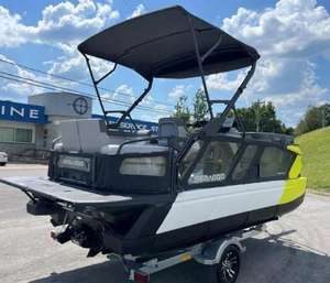2024 Sea-DooS SwiTtch Cruisse 18 230cv disponible - Product Image 5