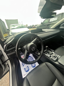Buena Oferta para <span class=keywords><strong>Mazda</strong></span> <span class=keywords><strong>CX</strong></span>-<span class=keywords><strong>30</strong></span> AWD S Select <span class=keywords><strong>Sport</strong></span> SUV 2025, Listo para Enviar - Product Image 4