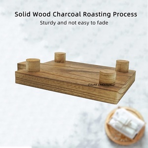 Plateau rehausseur en bois rustique pour exposer et servir un piédestal de style ferme fait à la main pour la cuisine, la salle de bain ou la décoration de table - Product Image 4