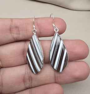 Boucles d'oreilles en argent sterling 925 avec cabochon en agate du Botswana, pierre précieuse naturelle rayée noir et blanc, faites à la main, de haute qualité, élégantes - Product Image 1