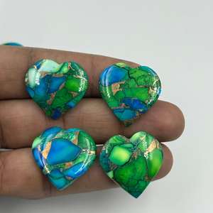 Pierre précieuse naturelle en turquoise cuivre jaune paon de haute qualité, personnalisable, en forme de cœur, pour la création de bijoux DIY - Product Image 3
