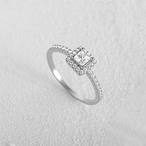 Wholesale Princess Cut Lab Grown Diamond Half Eternity Halo Ring in 14K 18K Pure Solid Gold Anniversary Engagement Ring - Product Image 2