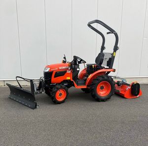 รถแทรกเตอร์คูโบต้า M7040 ใหม่ 40 แรงม้า 4 ล้อ รถแทรกเตอร์มือสองคูโบต้า M7040 พร้อมที่ตักด้านหน้าสำหรับขาย - Product Image 5