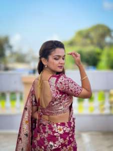 Saree en soie douce pure viscose avec design de tissage Zari pour femme - Product Image 2