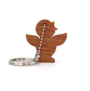 Porte-clés en MDF porte-clés de sécurité avec logo personnalisé et léger porte-clés promotionnel avec design de cadeau suspendu en forme de cœur - Product Image 3