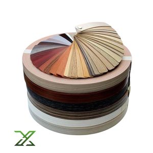 Bande de chant en PVC robuste, colorée et personnalisable en largeur et épaisseur, compatible avec la colle thermofusible - Product Image 1