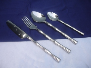 Couverts réutilisables de qualité supérieure ensemble de couverts cygne dessert couteau à fruits et fourchette cadeau promotionnel fournitures d'hôtel sac de mode en alliage de Zinc - Product Image 4