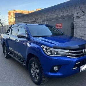 Hilux d'occasion en excellent état, conduite à gauche, automatique, turbo, 4 places, 4x4, pick-up, modèle 2020, norme Euro VI, moteur haute puissance - Product Image 2