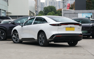 Oferta Especial: Mazda EZ-6 Changan Eléctrico Hatchback de Alta Calidad con Carplay - Productos Chinos a Bajo Precio - Product Image 4