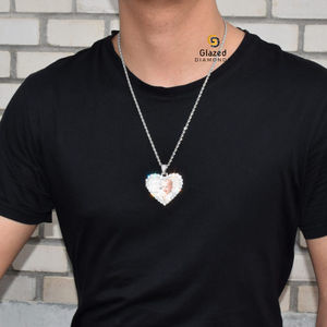 Pendentif exclusif en argent sterling 925 avec cœur Hip Hop et diamants ronds de clarté VVS taille brillant Moissanite pour les fêtes - Product Image 2