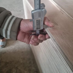 Plaques de placage en Okoume du Vietnam pour meubles, intérieurs et production de contreplaqué - Product Image 2