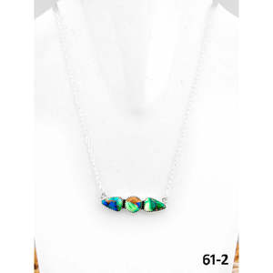 Collier artisanal sud-ouest en opale paon dahlia avec incrustation en argent sterling - Product Image 1