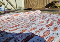 Tissu en coton pur léger imprimé poisson à la main, style indien, idéal pour chemises, vêtements pour garçons, sacs et confection de robes - Vente chaude