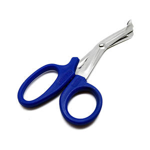 Tijeras para Vendajes de Acero Inoxidable de Buena Calidad, con Empuñadura de Plástico Verde, Diseño Profesional para Uso Quirúrgico - Product Image 4