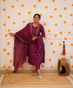 Ensemble de coordons en lin moderne: ensembles de coordons en lin modernes au design chic parfaits pour les sorties décontractées Caftans de plage pour salwar kameez, - Product Image 4