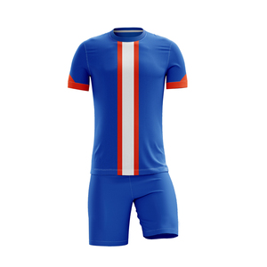 OEM haute qualité nouveaux uniformes de football imprimés par sublimation meilleure qualité conception personnalisée avec impression de logo nouvelle arrivée style ensemble - Product Image 1