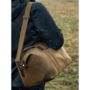 Sac de voyage en toile cirée personnalisé Heritage, sacs fourre-tout promotionnels pour le merchandising - Product Image 2