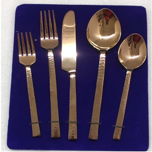 Poignée au design martelé de qualité supérieure Finition brillante Métal Fabriqué manuellement Ensemble de couverts Ustensiles de table Ustensiles de table - Product Image 2
