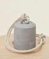Cloche de vache en céramique rustique unique pour les intérieurs et les espaces extérieurs inspirés de la ferme avec un attrait décoratif antique