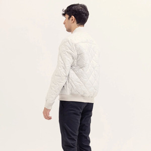 Blouson aviateur matelassé personnalisable pour homme avec logo personnalisé Veste en jean style rue haute, imperméable et coupe-vent-Vente en gros - Product Image 2