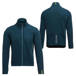 Elegante chaqueta WindGuard Softshell para aventuras al aire libre Premium StormFlex chaqueta Softshell con diseño moderno - Product Image 3