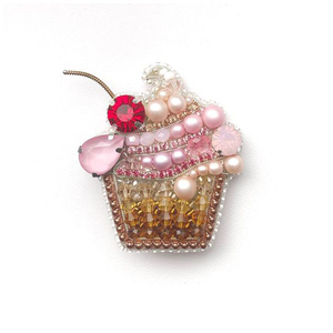 Broches en fil de lingot de haute qualité au design personnalisé Broches en fil de lingot de broderie de couleur unie Broches étoile lune - Product Image 6