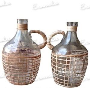 Mejor venta al por mayor estilo rural decoración del hogar soporte de ratán de mimbre y jarrón de cristal de botella grande con tejido de paja - Product Image 1