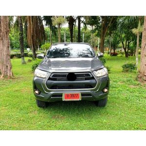 Voitures Véhicules Voitures d'occasion Hilux 4x4 Pick-up diesel Camion de fret avec cabine de grande capacité Pick-up Hilux 4X4 - Product Image 3